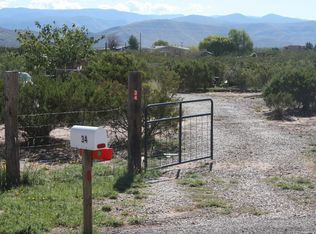 34 Kind Bird Ln, Tularosa, NM 88352