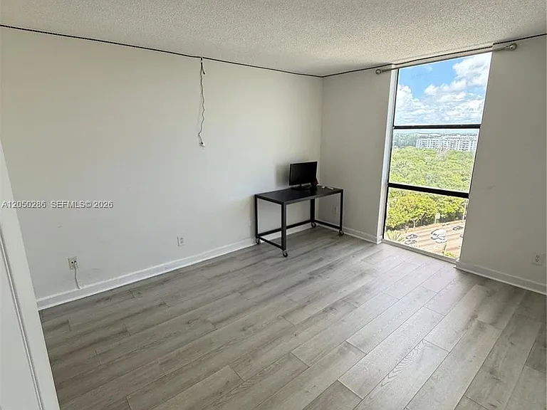 13499 Biscayne Blvd #1407 — Photo 17