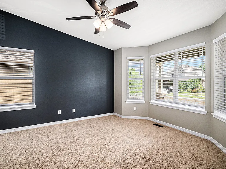 8699 S Addison Way — Photo 12