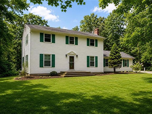 2nd image of 100 Stony Ln