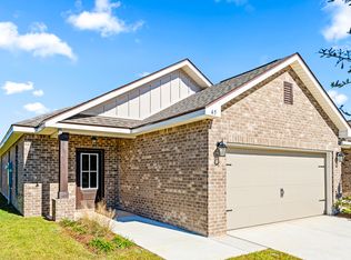 45 Natureview Way, Freeport, FL 32439