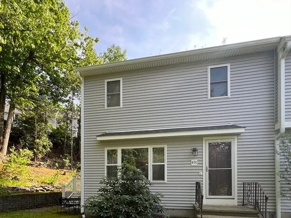 401 Pondview Pl Unit 401, Tyngsboro, MA 01879