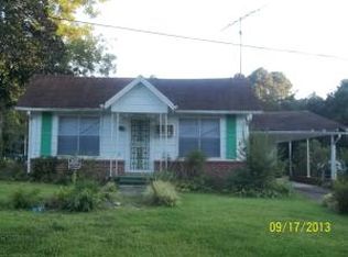 130 Foster St, Louisville, MS 39339