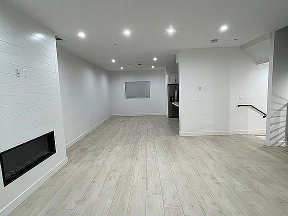 3rd image of 1030 W 223rd St #2