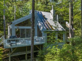 17 Schoolhouse Ledge Rd, Northeast Harbor, ME 04662