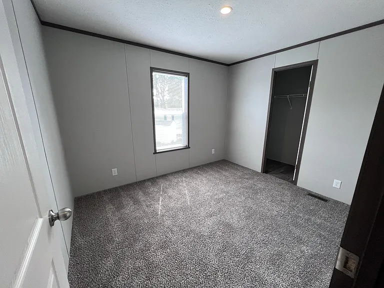 60 Locust Ave #60 — Photo 11