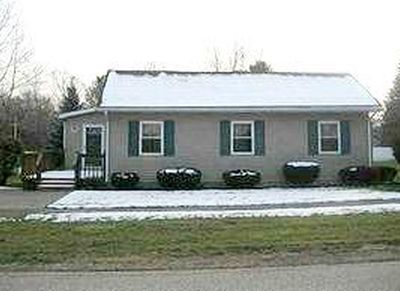 210 Maple St, Sterling, MI, 48659