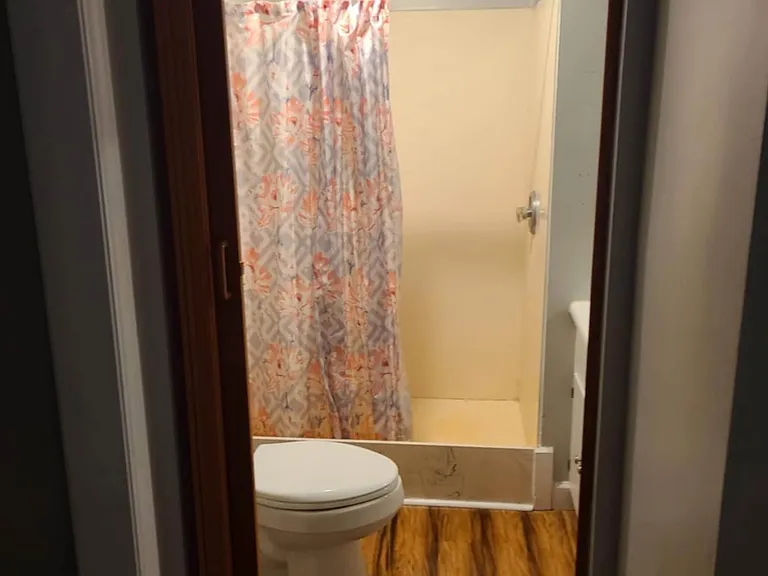 Dan St — Photo 3