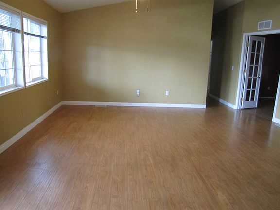 5th image of 525 W El Norte Pkwy Spc 296
