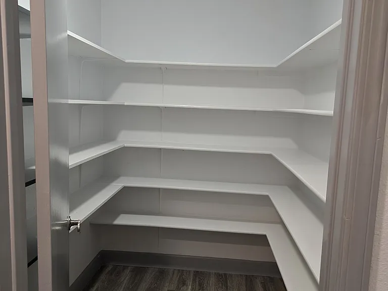 Extra Large Pantry