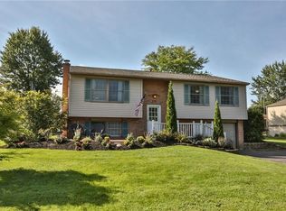 251 Blackwell Ln, Henrietta, NY 14467