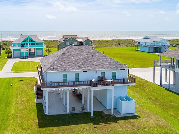 5th image of 3717 Biscayne Beach Rd