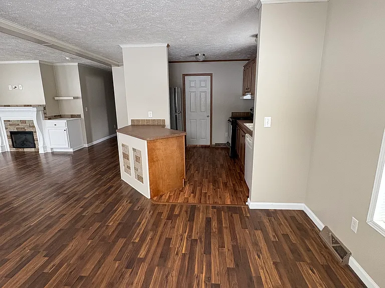 72 Jenna Ln — Photo 10
