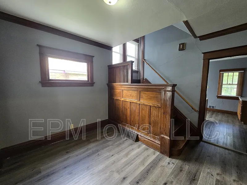 3 bed, 1.0 bath, 1441 sqft, $850 — Photo 4