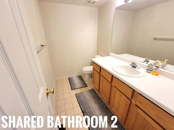 5th image of 3620 Richmond Dr #B