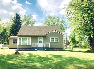 46214 Chatsworth Dr, Van Buren Township, MI 48111