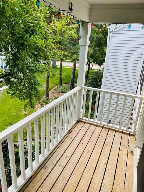 3 bed, 1556 sqft, $3,185 — Photo 4
