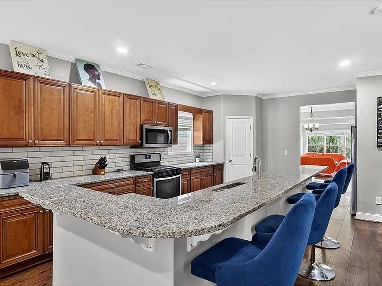 3066 Dolostone Way — Photo 23