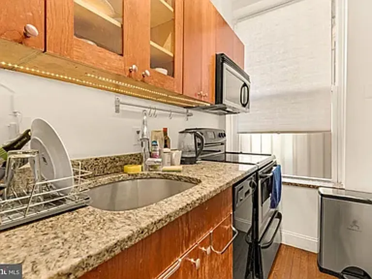 1835 Mintwood Pl NW #1 — Photo 9