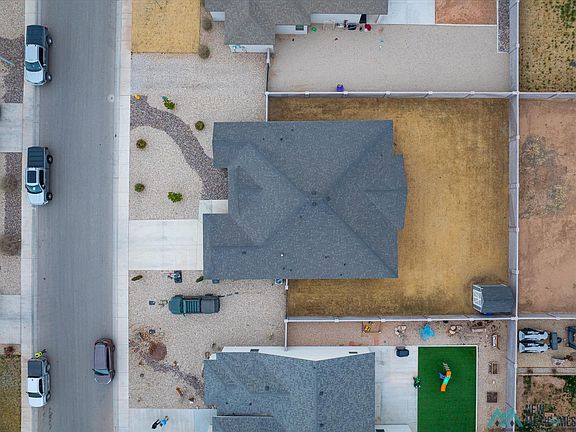 3rd image of 600 Pima Dr