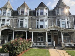 1556 Mineral Spring Rd, Reading, PA 19602