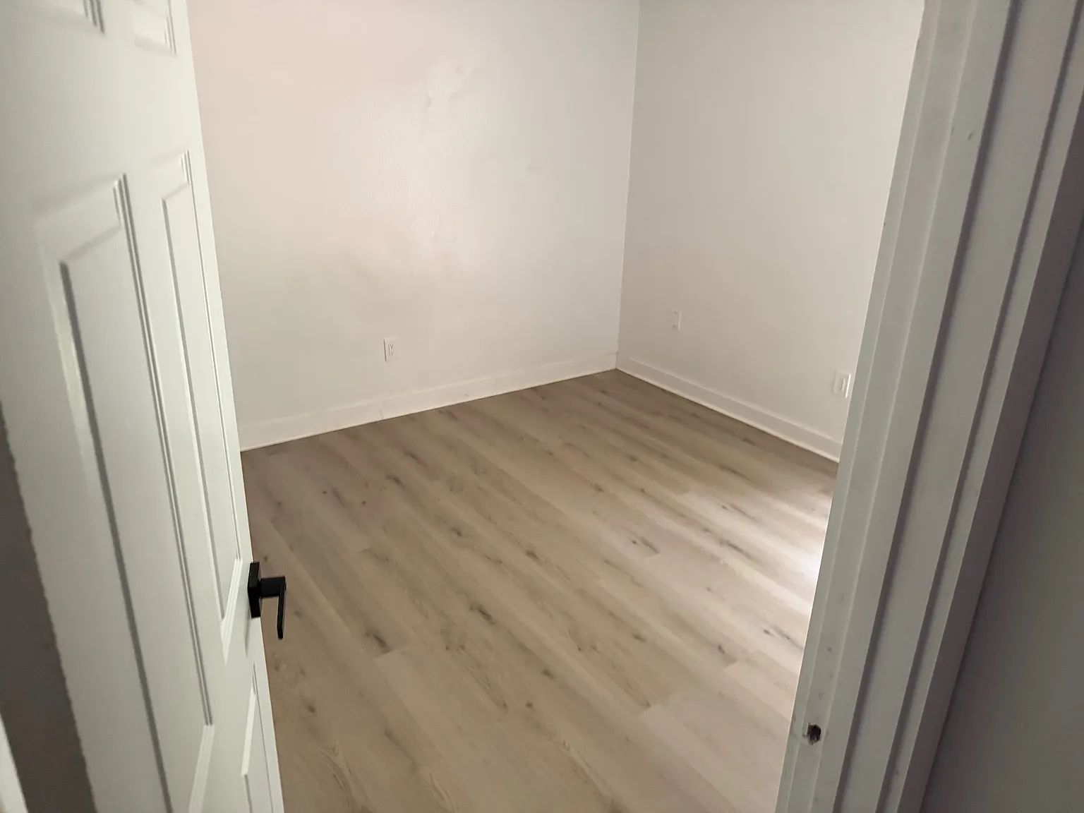 2 bed, 880 sqft, $1,400 — Photo 4