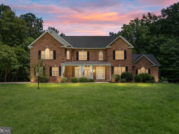 182 Wood Landing Rd, Fredericksburg, VA 22405