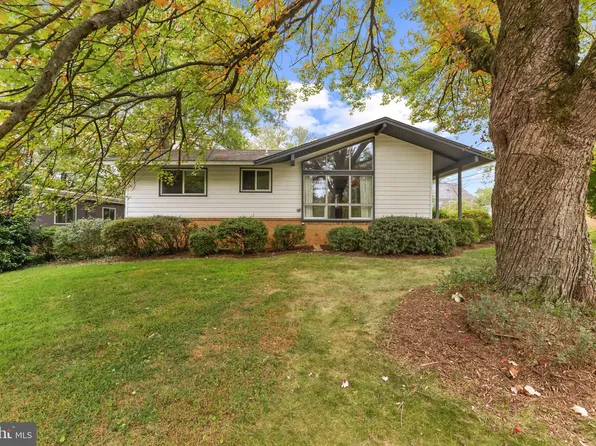 8517 Marquette St, Vienna, VA 22180