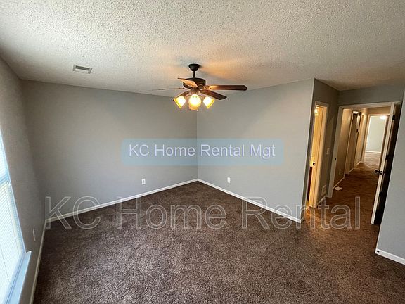 5th image of 1630 N 127th St