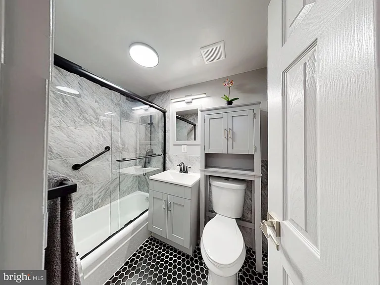 4600 Duke St #1624 — Photo 23