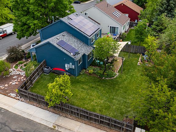 Corner lot w/ large backyard