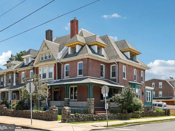 1300 Arrott St, Philadelphia, PA 19124