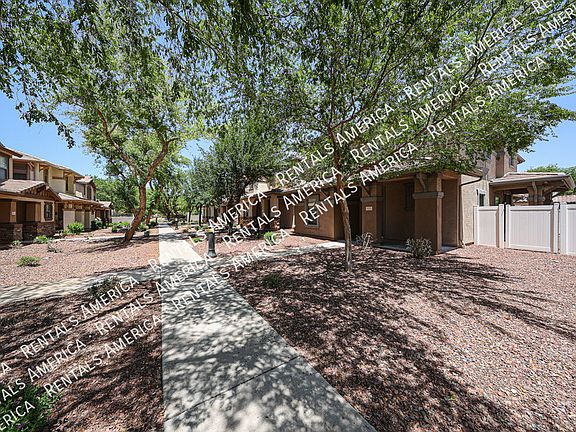 3rd image of 3922 E Jasper Dr