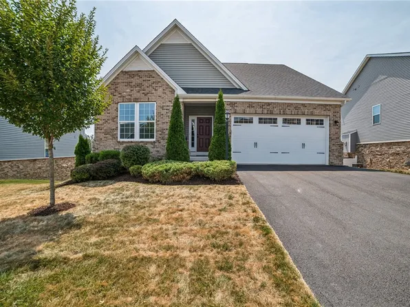 146 Piatt Estates Dr, Washington, PA 15301