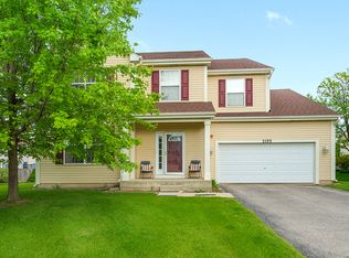 2195 Colchester Ave, Hoffman Estates, IL 60192