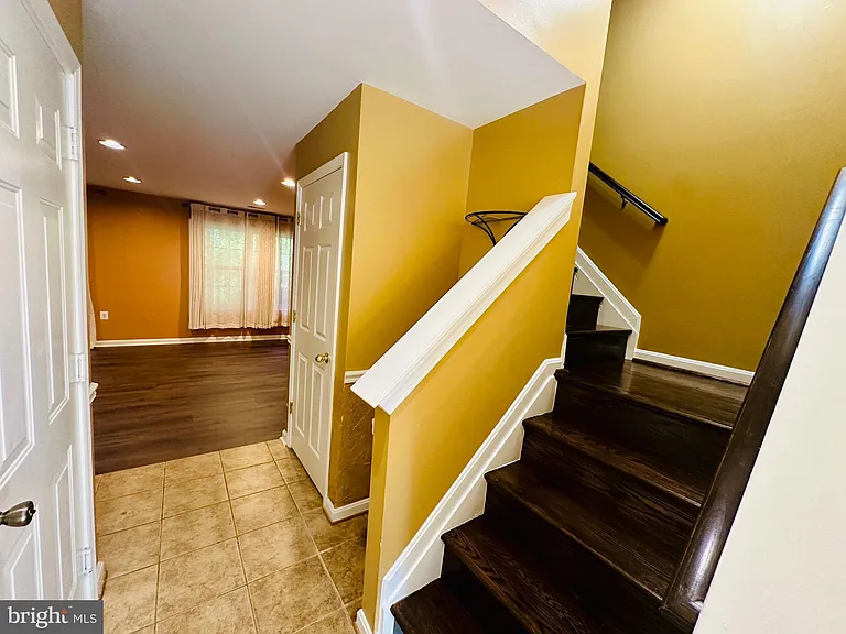 4719 Ashforth Way — Photo 7