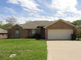 1st image of 312 Eisenhower Dr