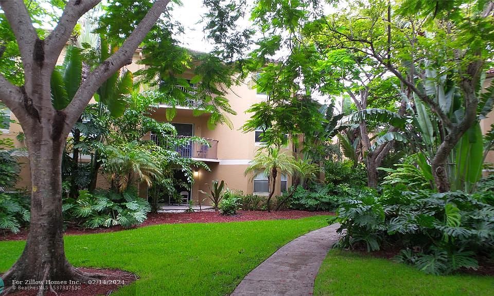 Paragon Plantation Condominiums 751 N Pine Island Rd Fort Lauderdale