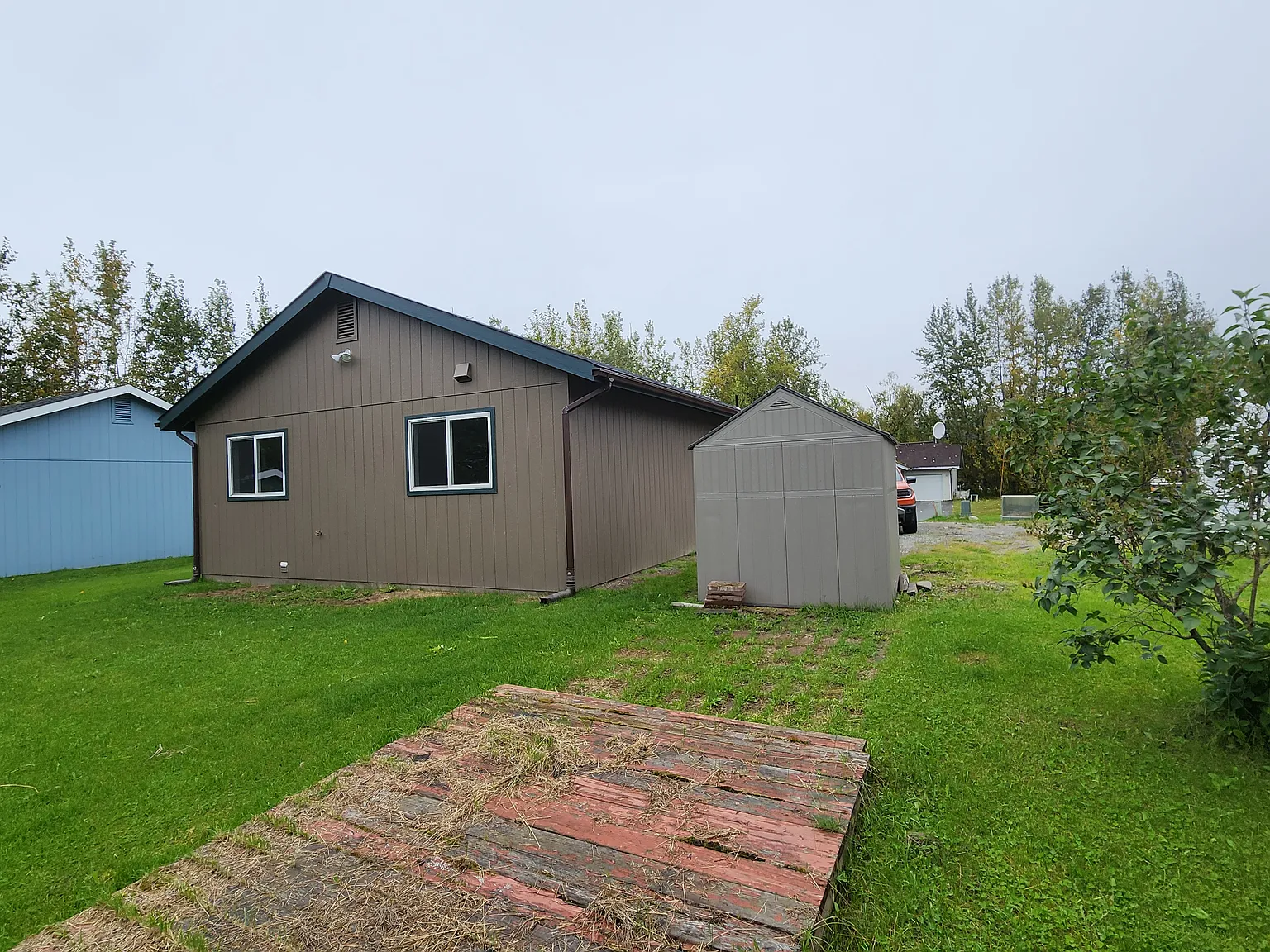 3 bed, 1100 sqft, $1,995 — Photo 3