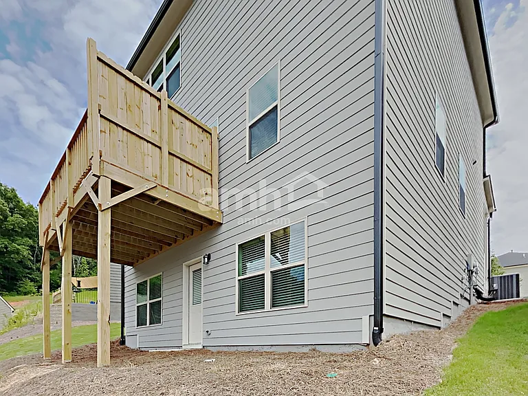 358 Winston Cir — Photo 20