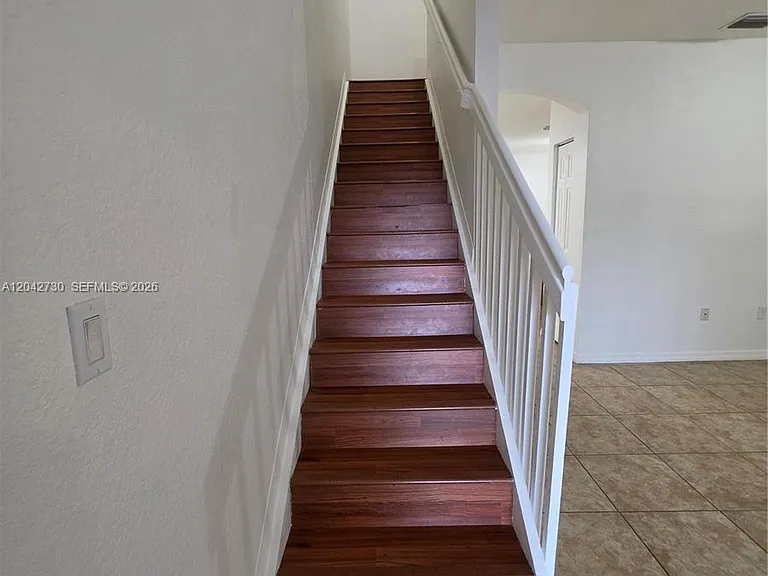 4906 SW 141st Ave #4 — Photo 6