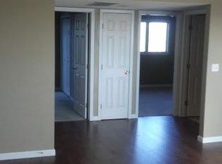 77 E Queenwood Rd APT C, Morton, IL 61550