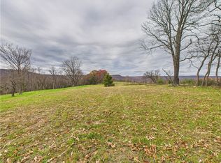 2880 Waters Dr W, Harrison, AR 72601