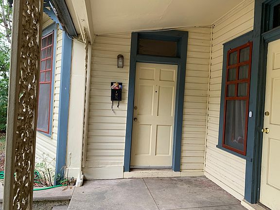 3rd image of 136 E Craig Pl #2