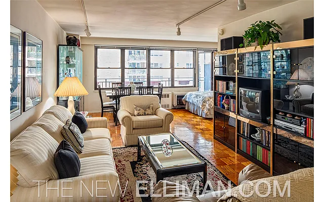 Sold by Douglas Elliman | media 25