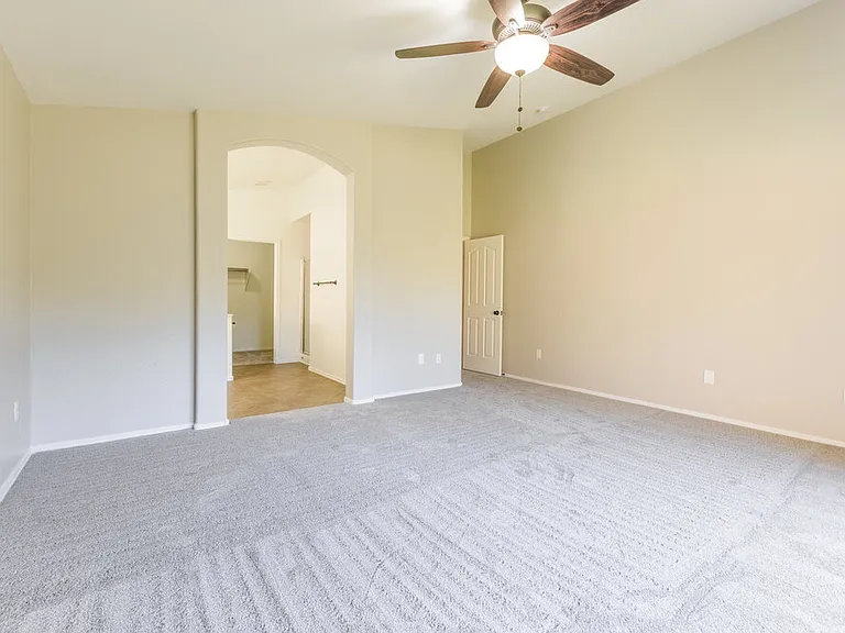 1380 E Sheffield Ave — Photo 9