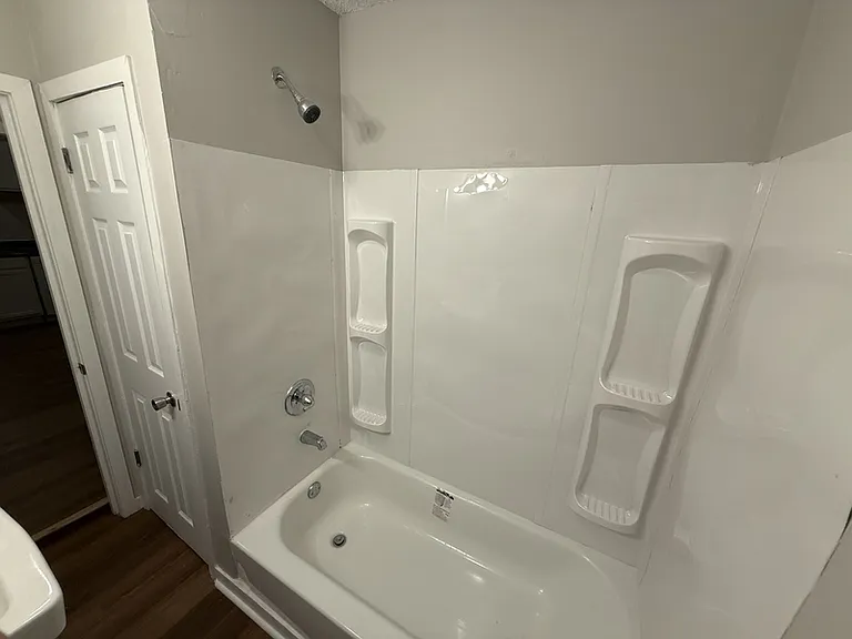540 Harahan Rd — Photo 11