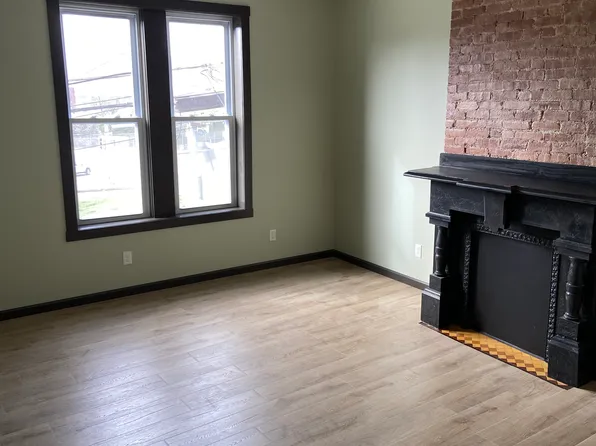 904 Phineas St APT 2, Pittsburgh, PA 15212