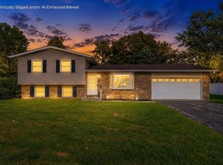 502 Silhavy Rd, Valparaiso, IN 46383