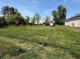 27 Almshouse Rd, Richboro, PA 18954